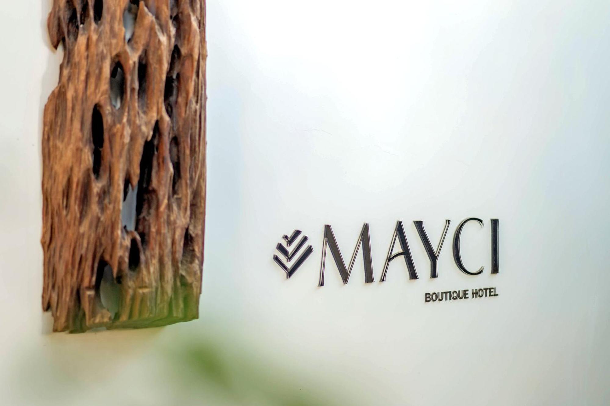 Mayci Boutique Hotel & Restaurant By Amber ฮอยอัน ภายนอก รูปภาพ
